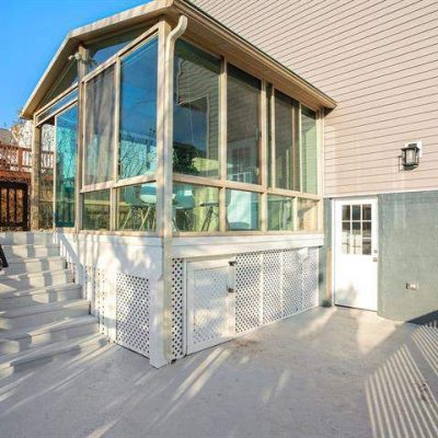 Sun Room. Joy of Urban and Suburb Living Together!